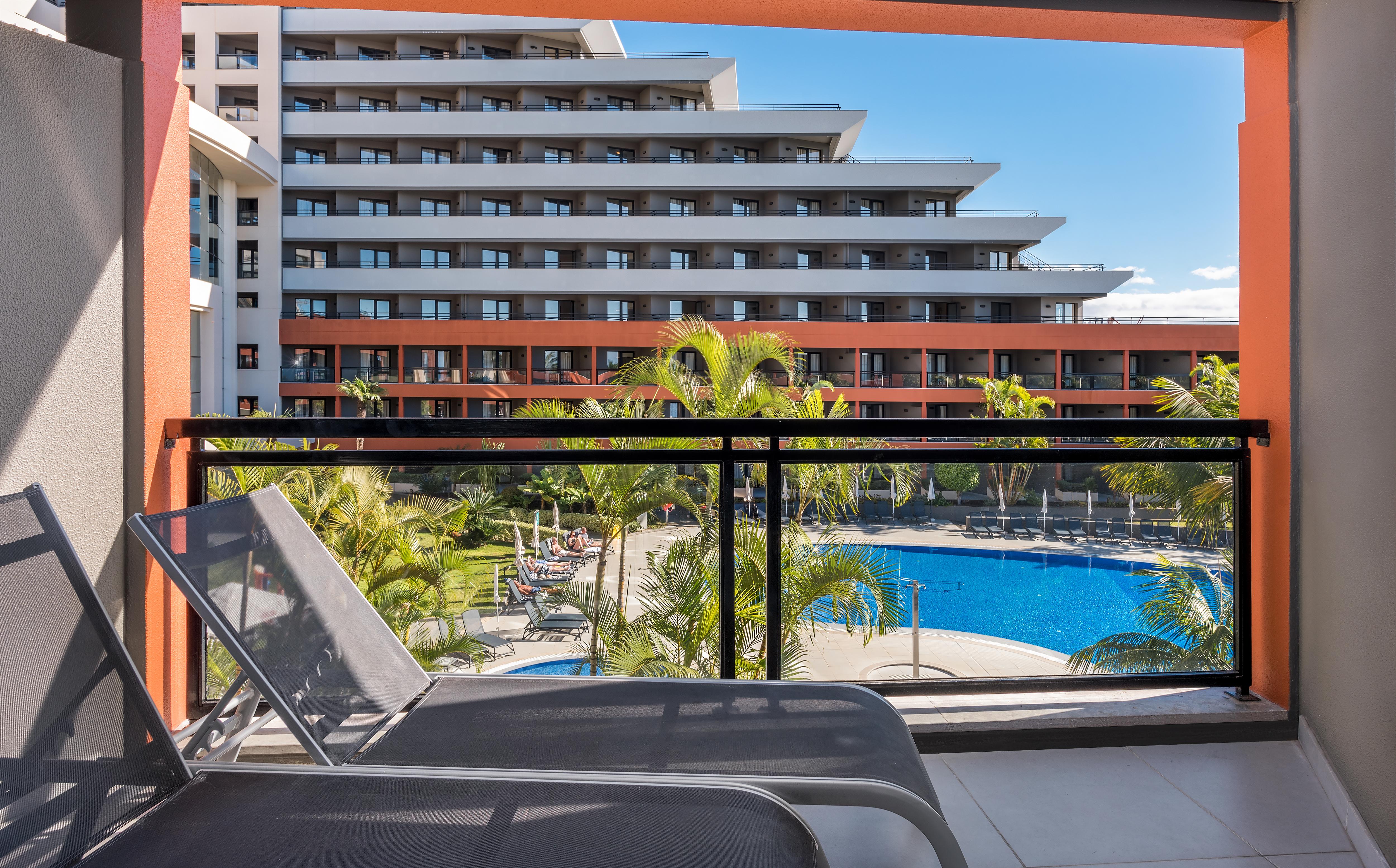 Enotel Lido - All Inclusive Funchal  Exterior foto Balcony view of the pool at the Hilton San Diego Bay