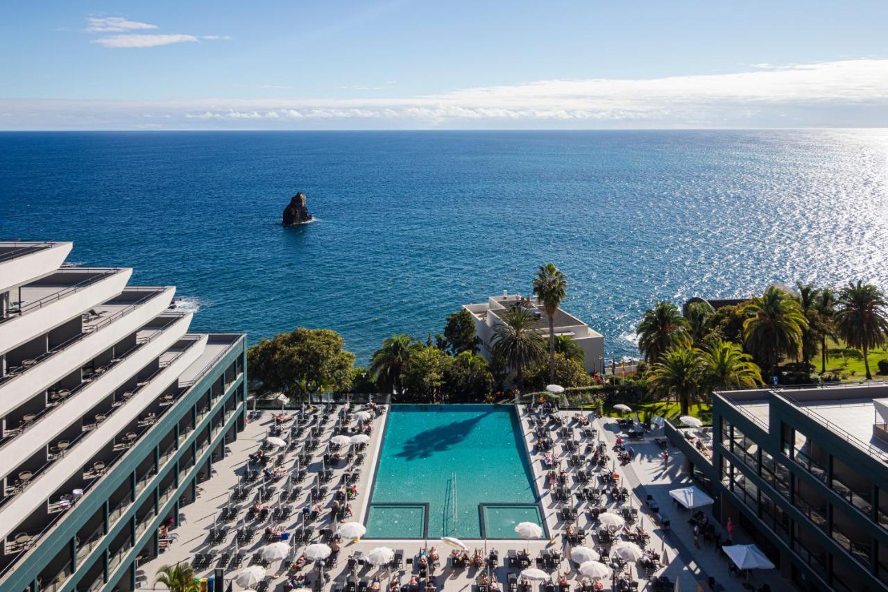 Enotel Lido - All Inclusive Funchal  Exterior foto The cliffside pool at the Four Seasons Resort