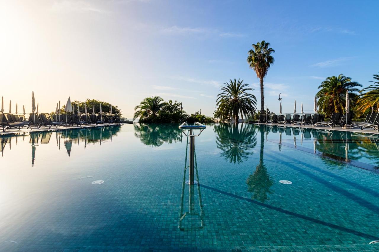 Enotel Lido - All Inclusive Funchal  Exterior foto The pool at the Hotel